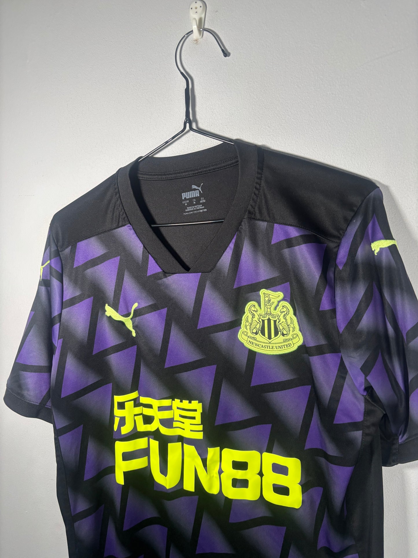 Newcastle United Third Shirt 2020/21 (M)