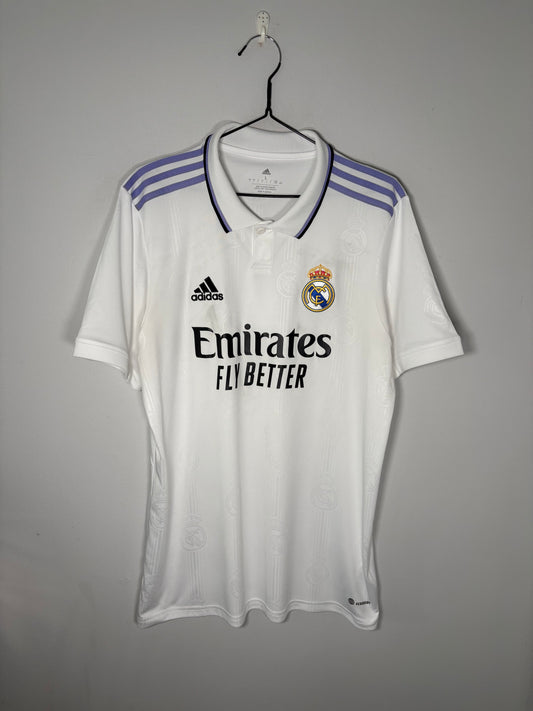 Real Madrid Home Shirt 2022/23 (L)