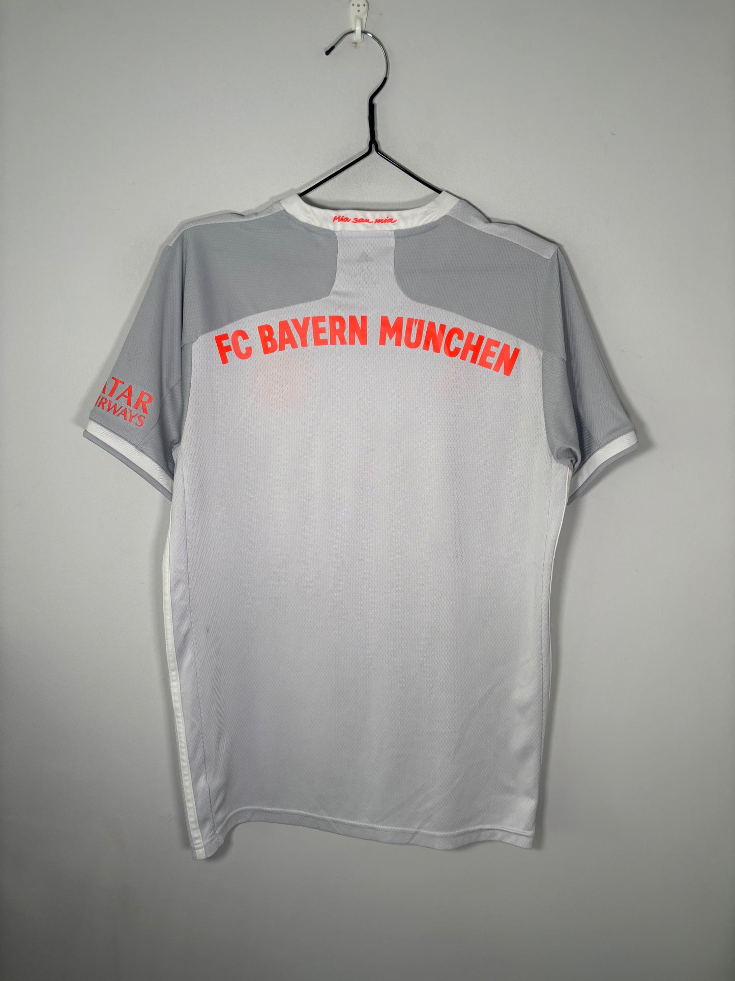 Bayern Munich Away Shirt 2020/21 (M)