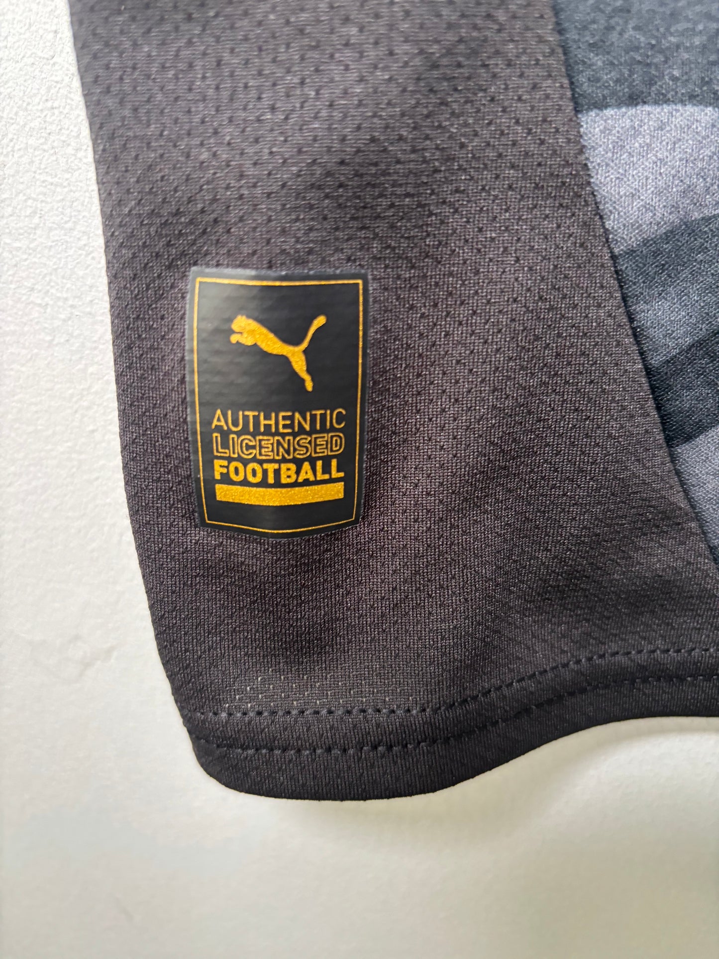 Oldham Athletic Away Shirt 2024/25 (S)