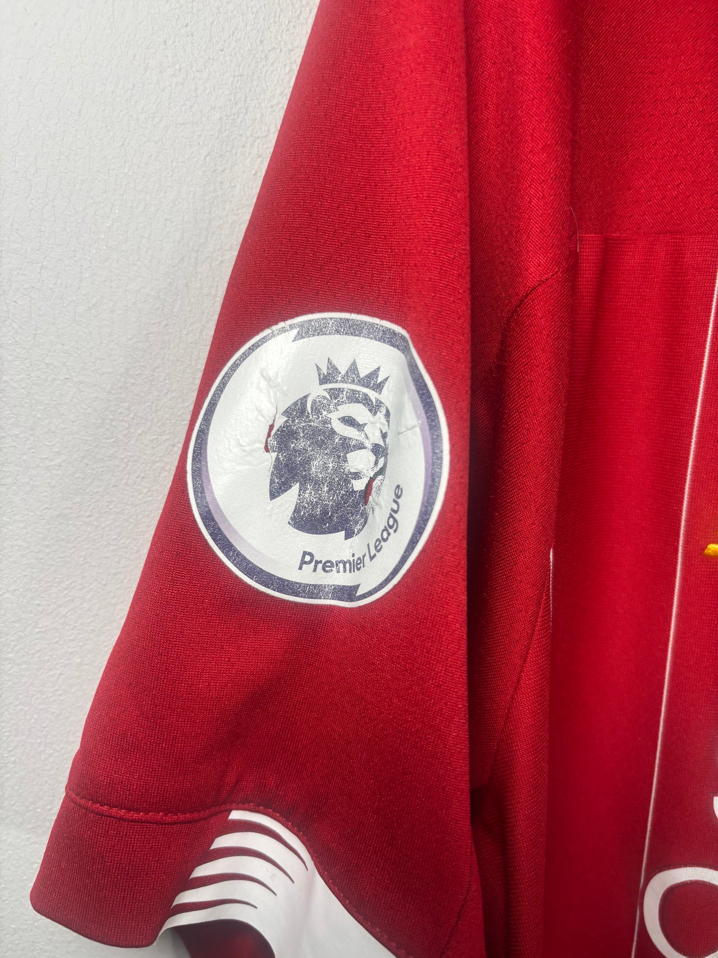 Liverpool Home Shirt 2019/20 (L)