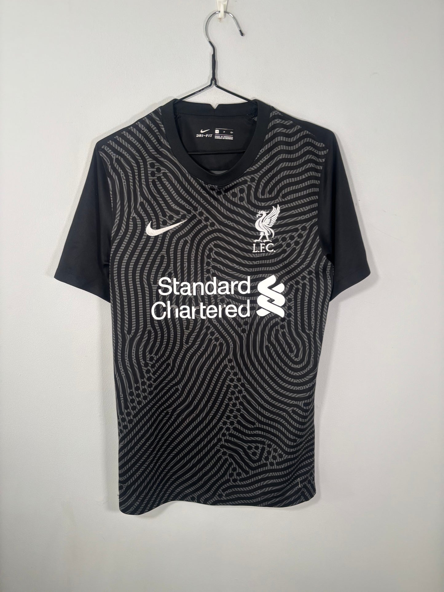 Liverpool Goalkeeper Shirt 2020/21 Alison (S)