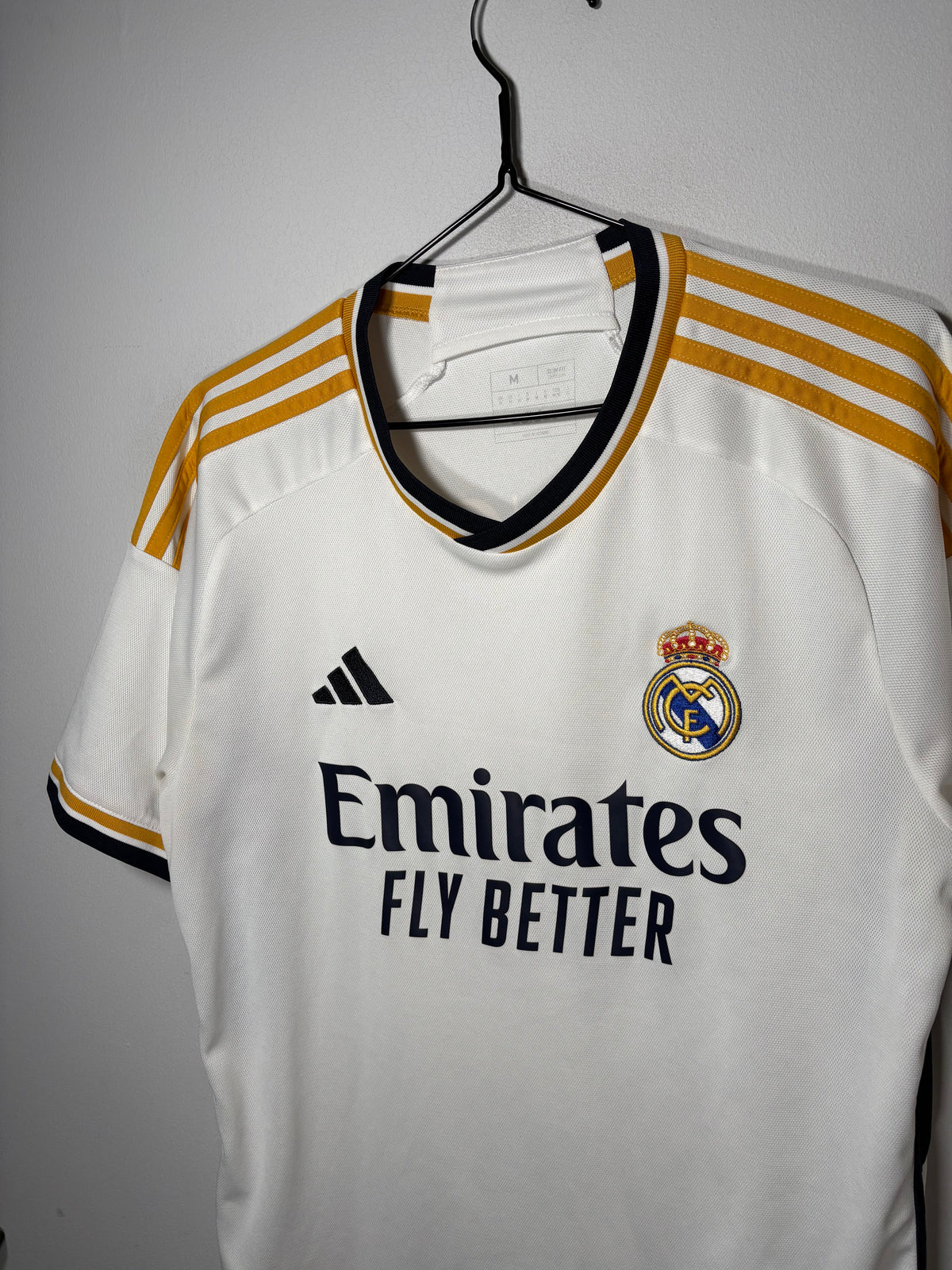Real Madrid Authentic Home Shirt Bellingham 2023/24 (M)