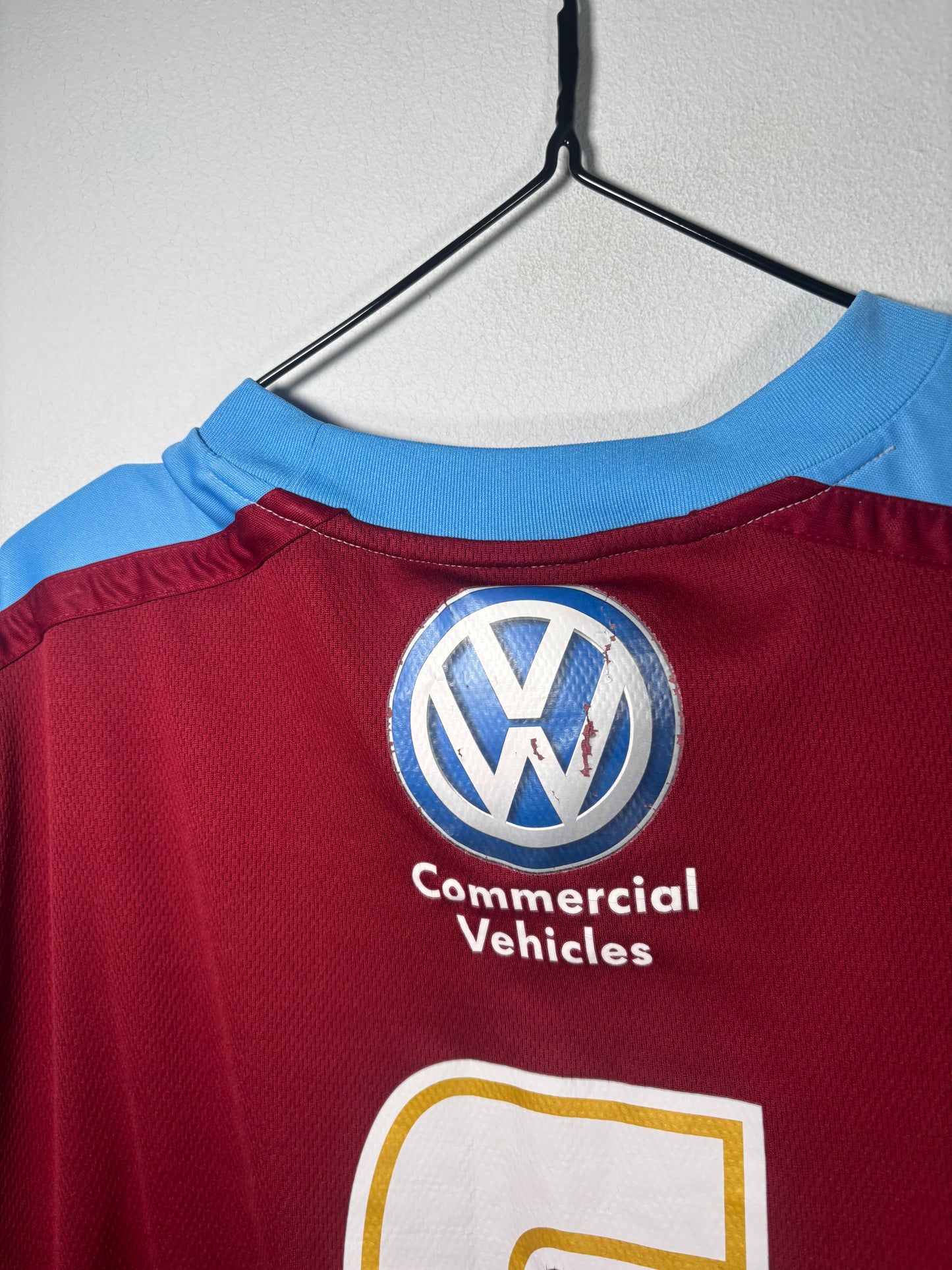 Scunthorpe United Home Shirt 2010/11 (L)