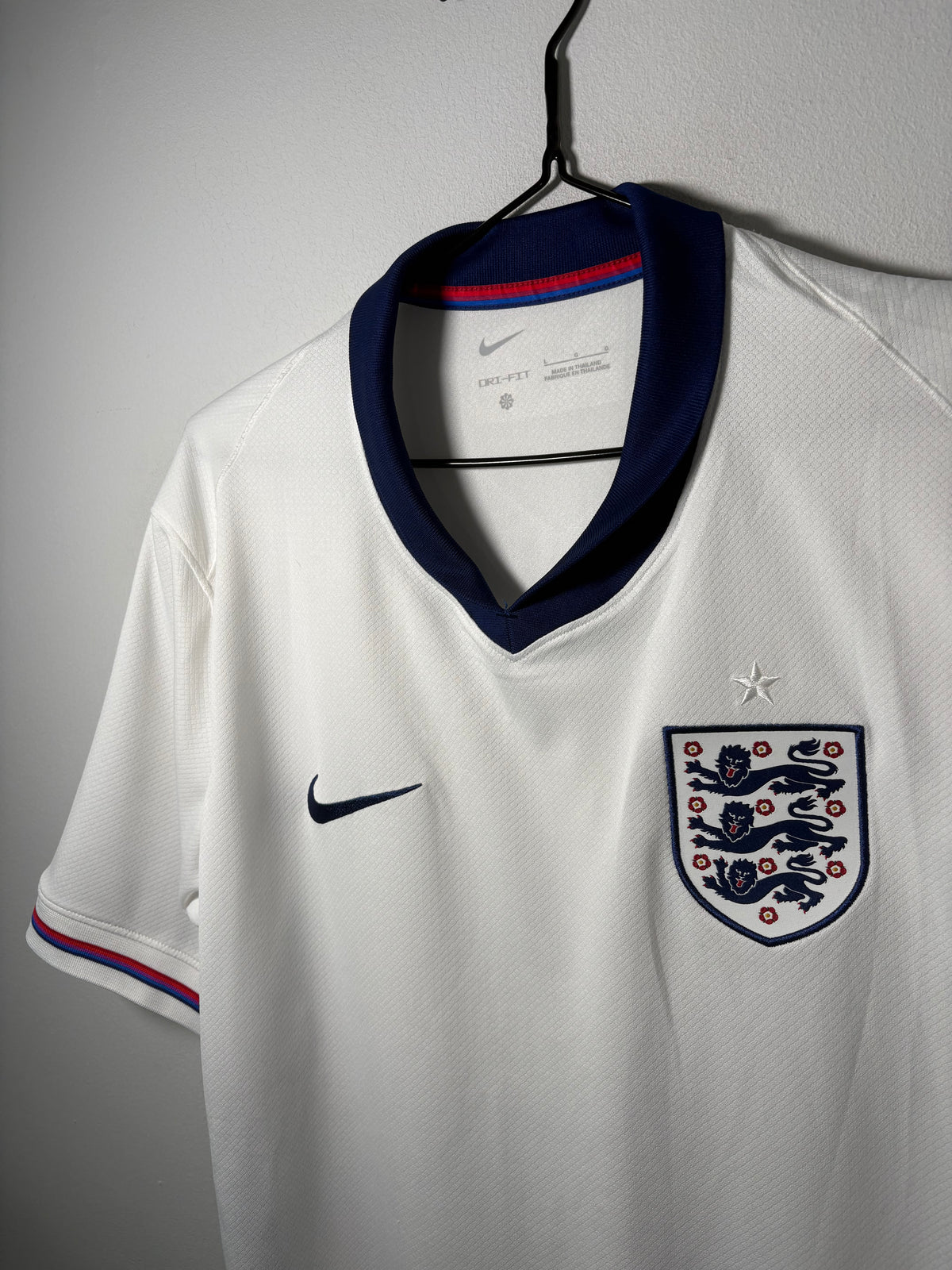 England Authentic Home Shirt 2024 (L)