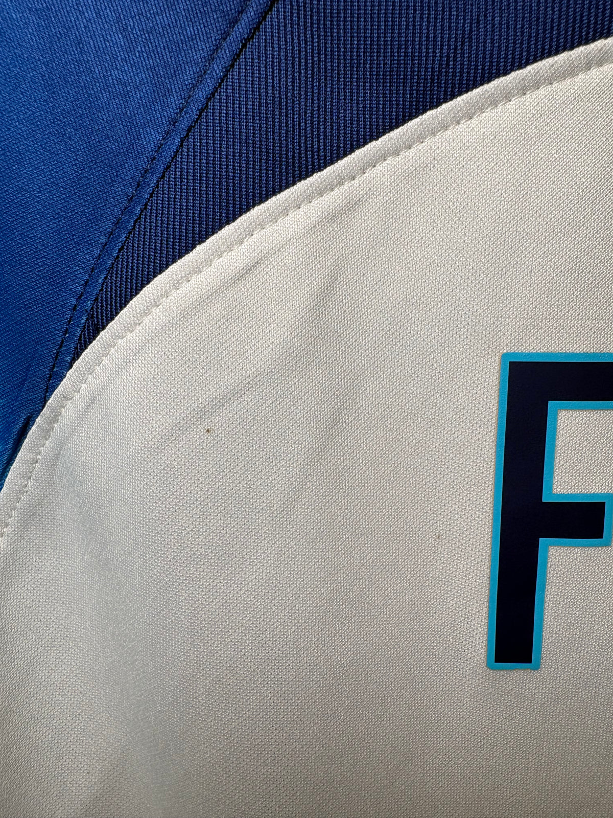 England Authentic Home Shirt 2022 Phil Foden (M)