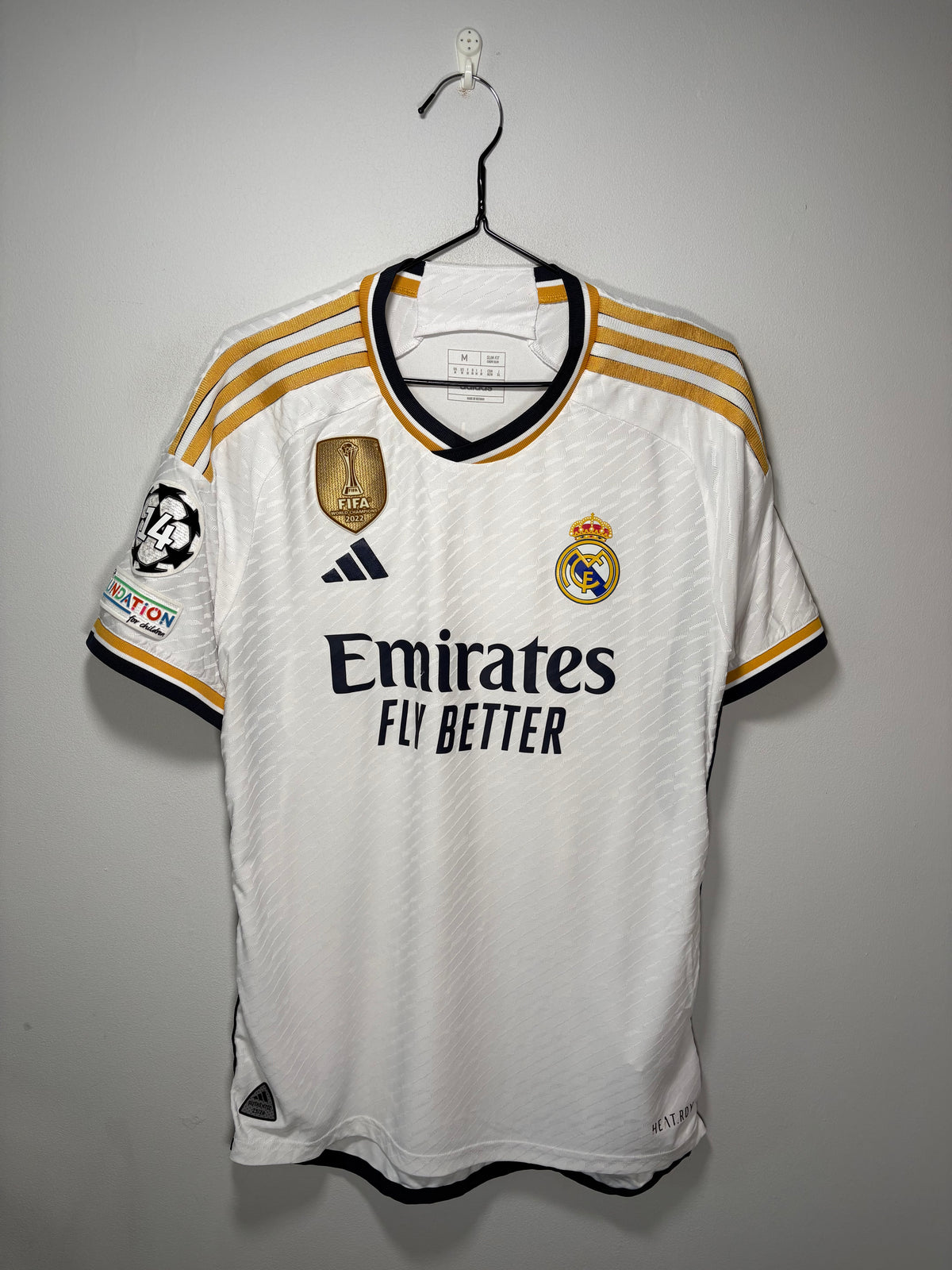 Real Madrid Authentic Home Shirt Bellingham 2023/24 Player Quality (M)