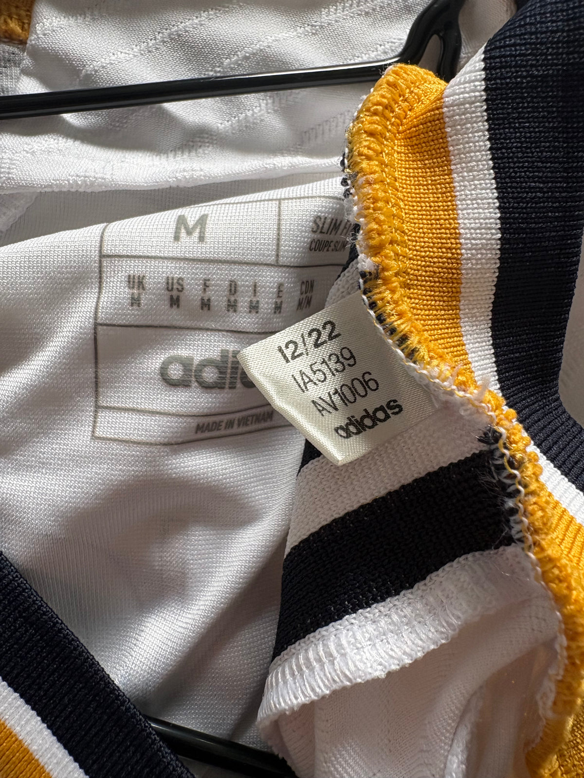Real Madrid Authentic Home Shirt Bellingham 2023/24 Player Quality (M)