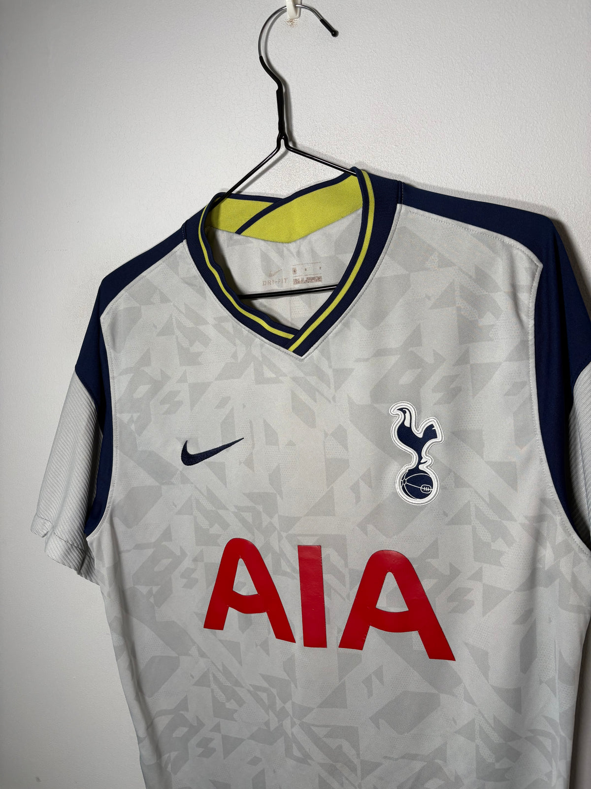 Tottenham Hotspur Authentic Home Shirt 2020/21 (L)