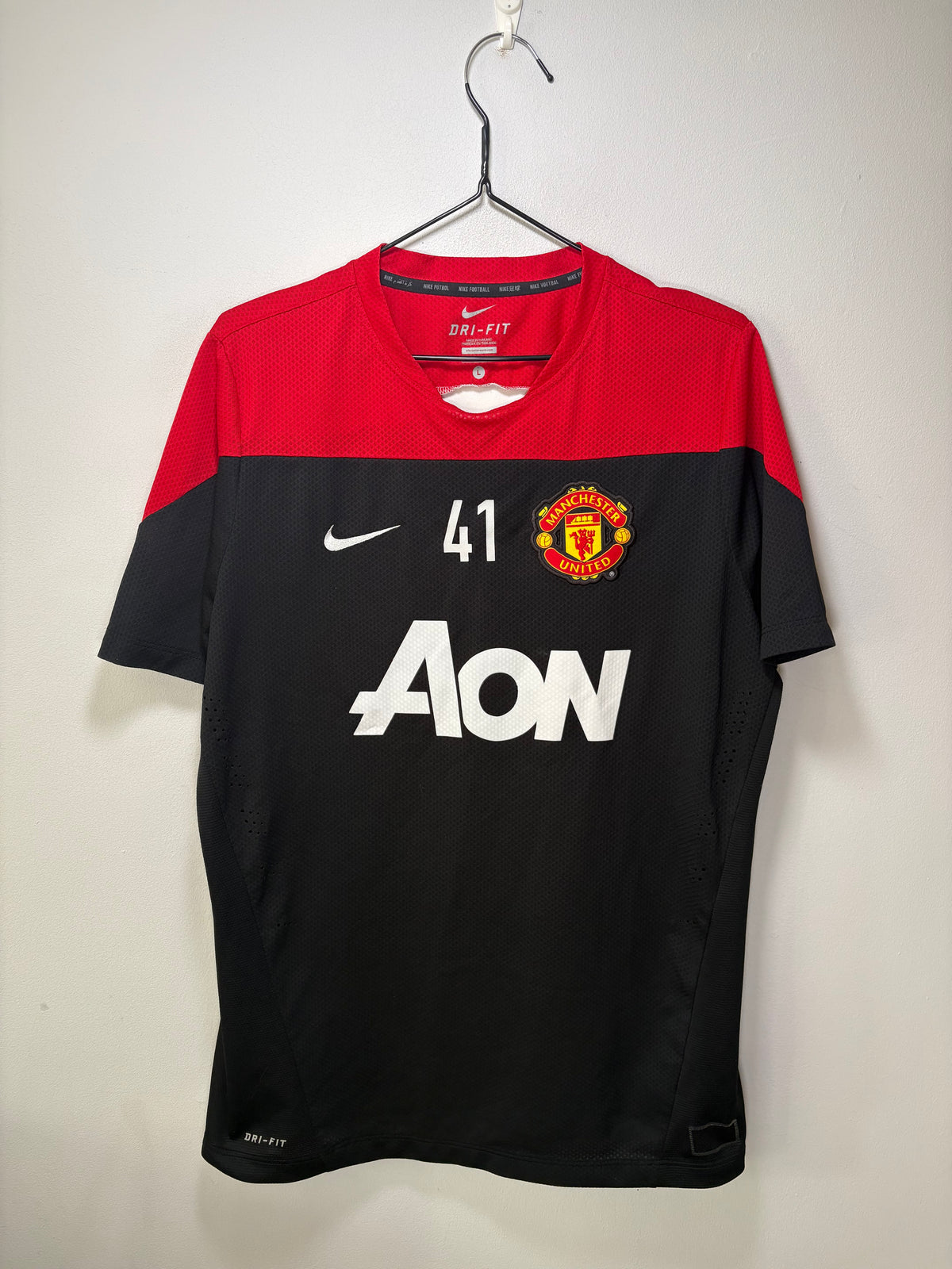 Manchester United Player Issue Authentic Training Shirt 2013/14 (L)
