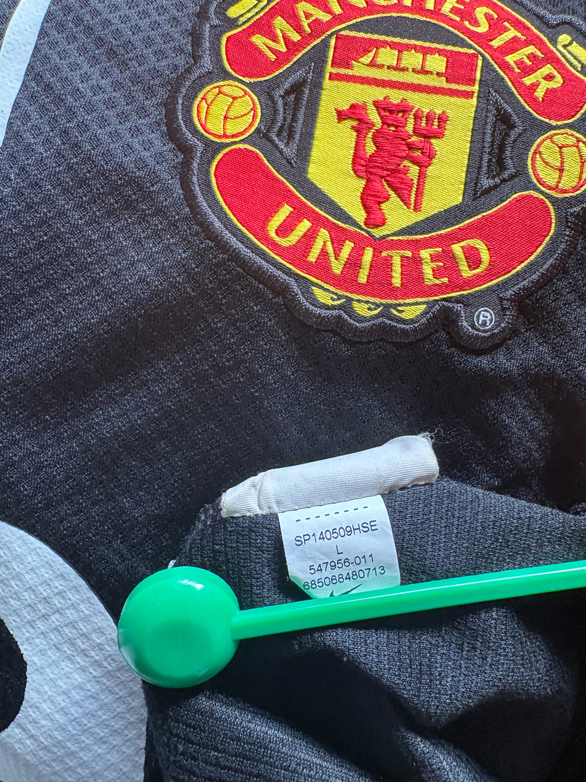 Manchester United Player Issue Authentic Training Shirt 2013/14 (L)